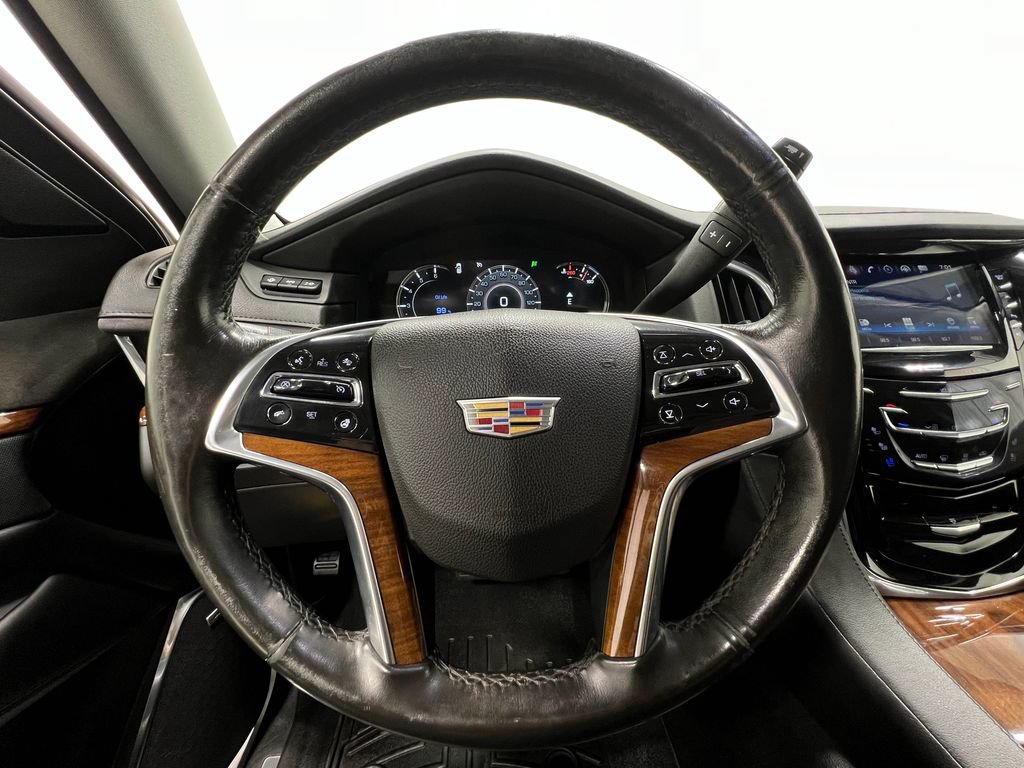 Used 2017 Cadillac Escalade Luxury AWD/4WD image 24