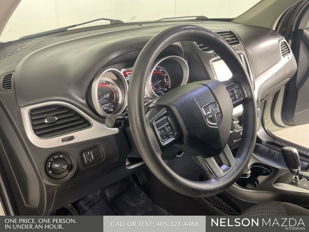 Used 2018 Dodge Journey SXT FWD image 34