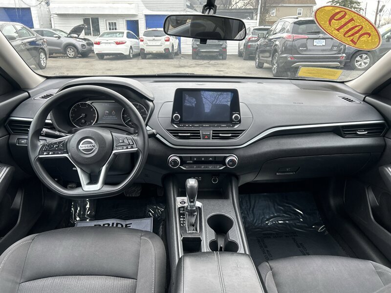 Used 2019 Nissan Altima 2.5 S FWD image 10