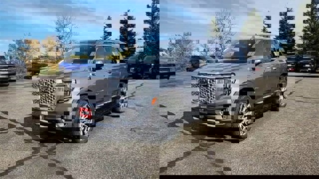 Certified 2022 GMC Yukon Denali image 4