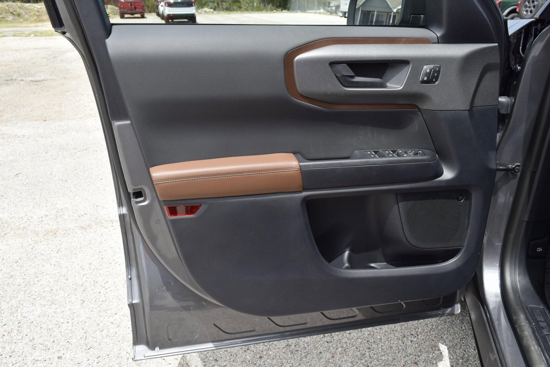 New 2025 Ford Bronco Sport Outer Banks w/ Outer Banks Tech Package+ image 19