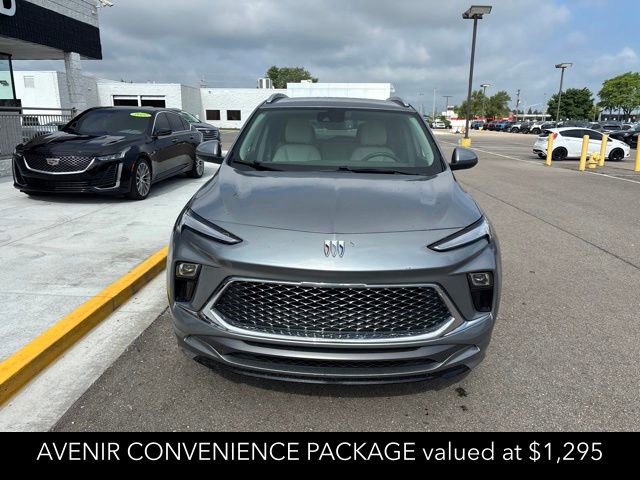 Used 2024 Buick Encore GX Avenir w/ Avenir Convenience Package AWD/4WD image 3