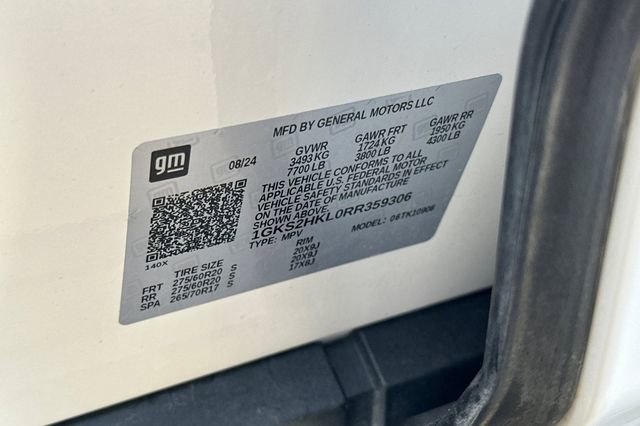 Used 2024 GMC Yukon XL AT4 w/ Technology Package AWD/4WD image 34