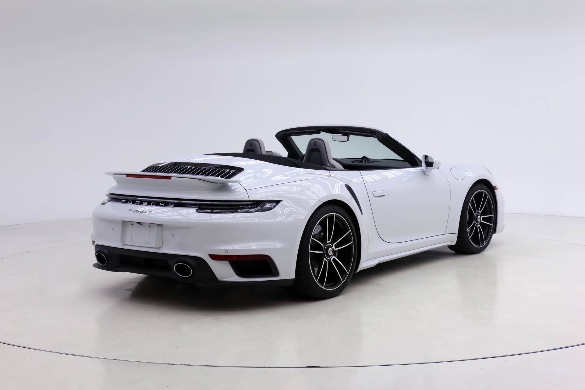 Certified 2022 Porsche 911 Turbo S AWD/4WD image 10