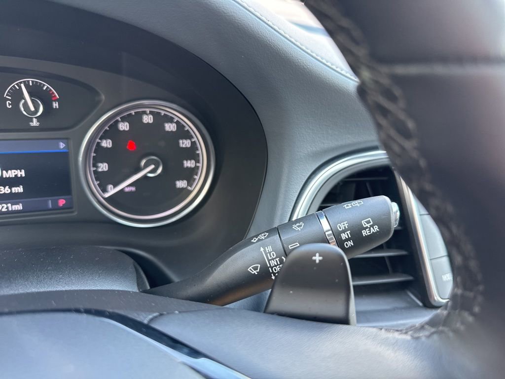 Used 2024 Buick Enclave Essence w/ Experience Buick Package image 27