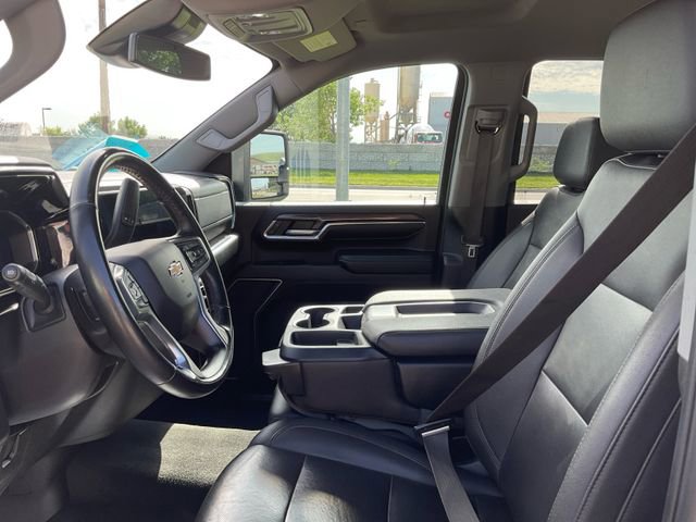 Used 2024 Chevrolet Silverado 2500 LTZ image 9