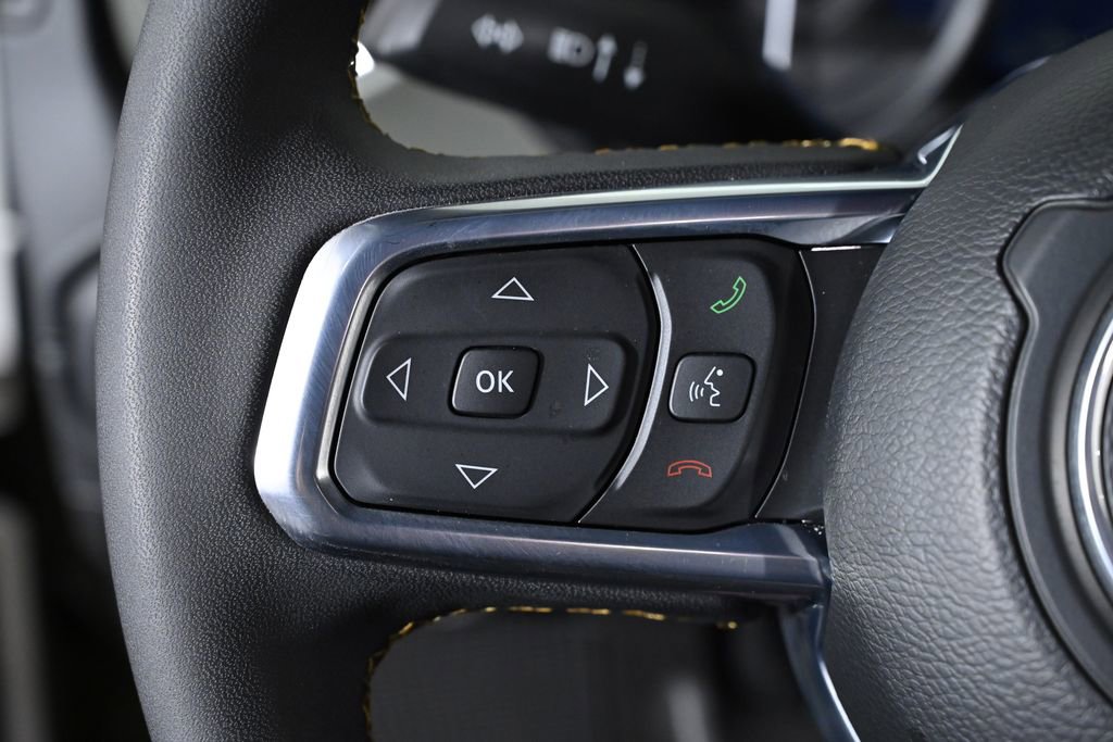 Used 2024 Jeep Wrangler High Altitude image 15