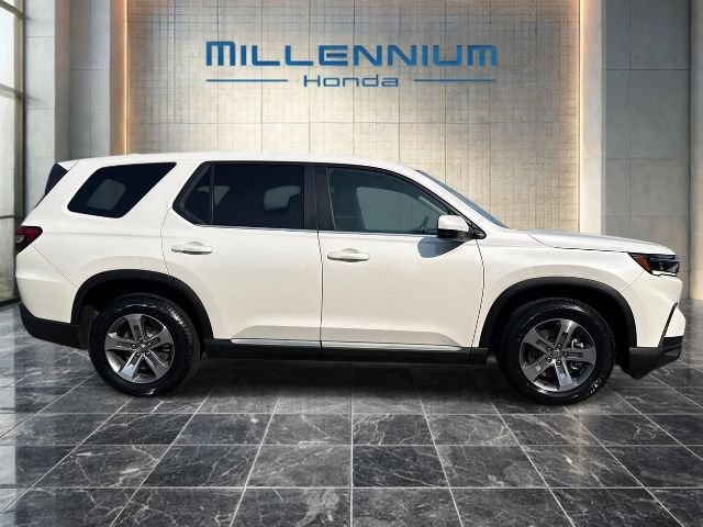 Used 2024 Honda Pilot EX-L image 6