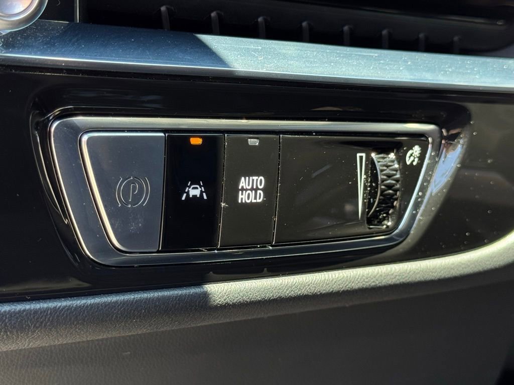 Certified 2024 Cadillac Lyriq Sport RWD image 21