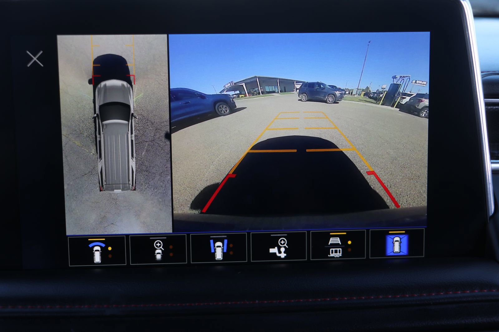 Used 2024 Chevrolet Tahoe RST w/ Luxury Package image 23