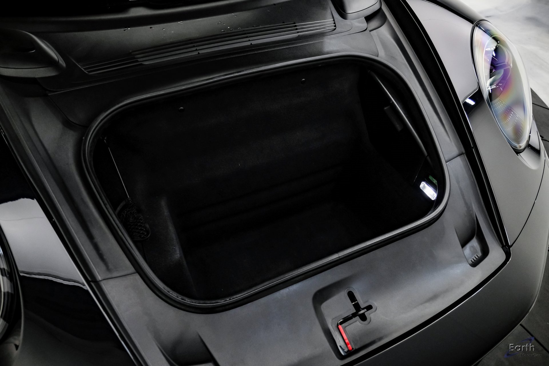 Used 2022 Porsche 911 Turbo S image 94