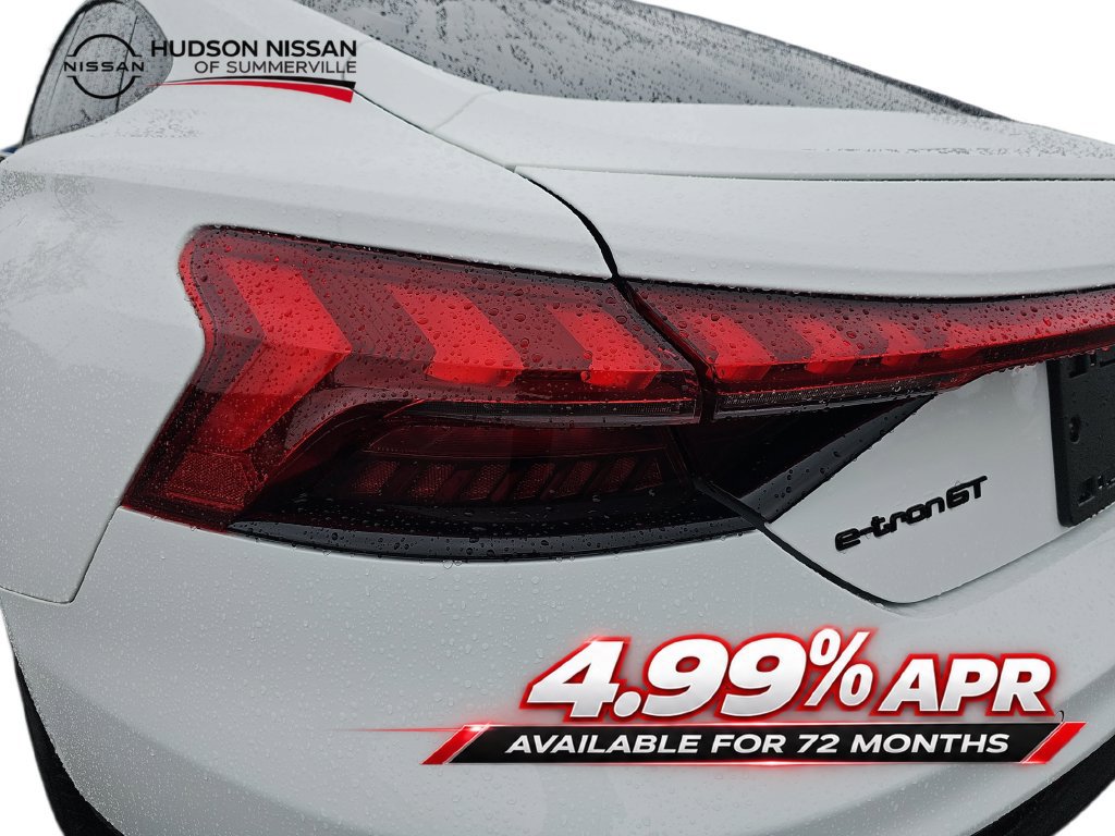 Used 2024 Audi e-tron GT Premium Plus AWD/4WD image 35