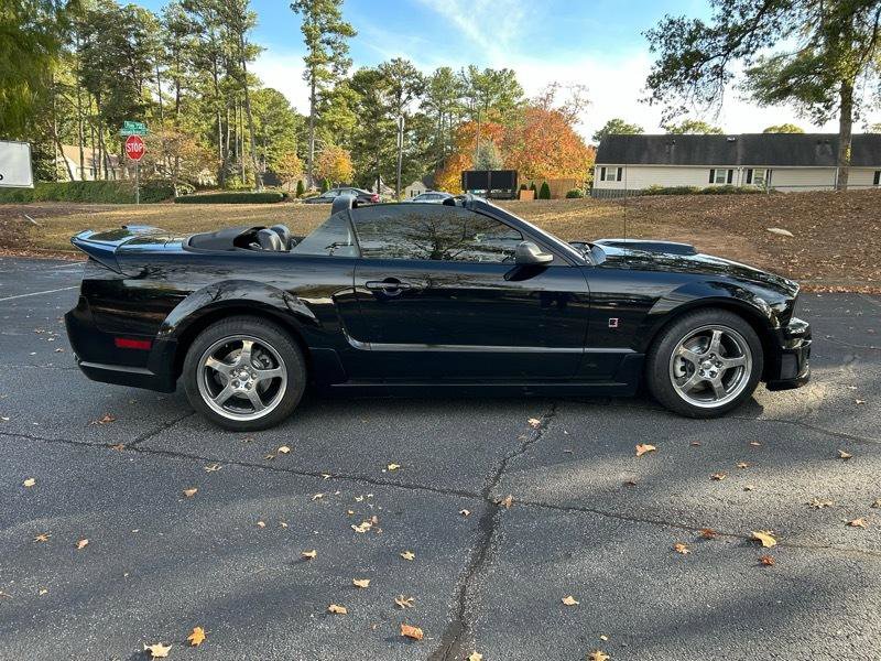 Used 2006 Ford Mustang GT RWD image 5
