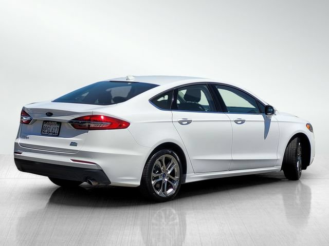 Used 2020 Ford Fusion SEL FWD image 4