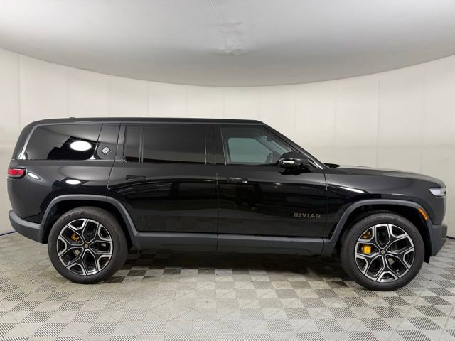 Used 2025 Rivian R1S Premium AWD/4WD image 11