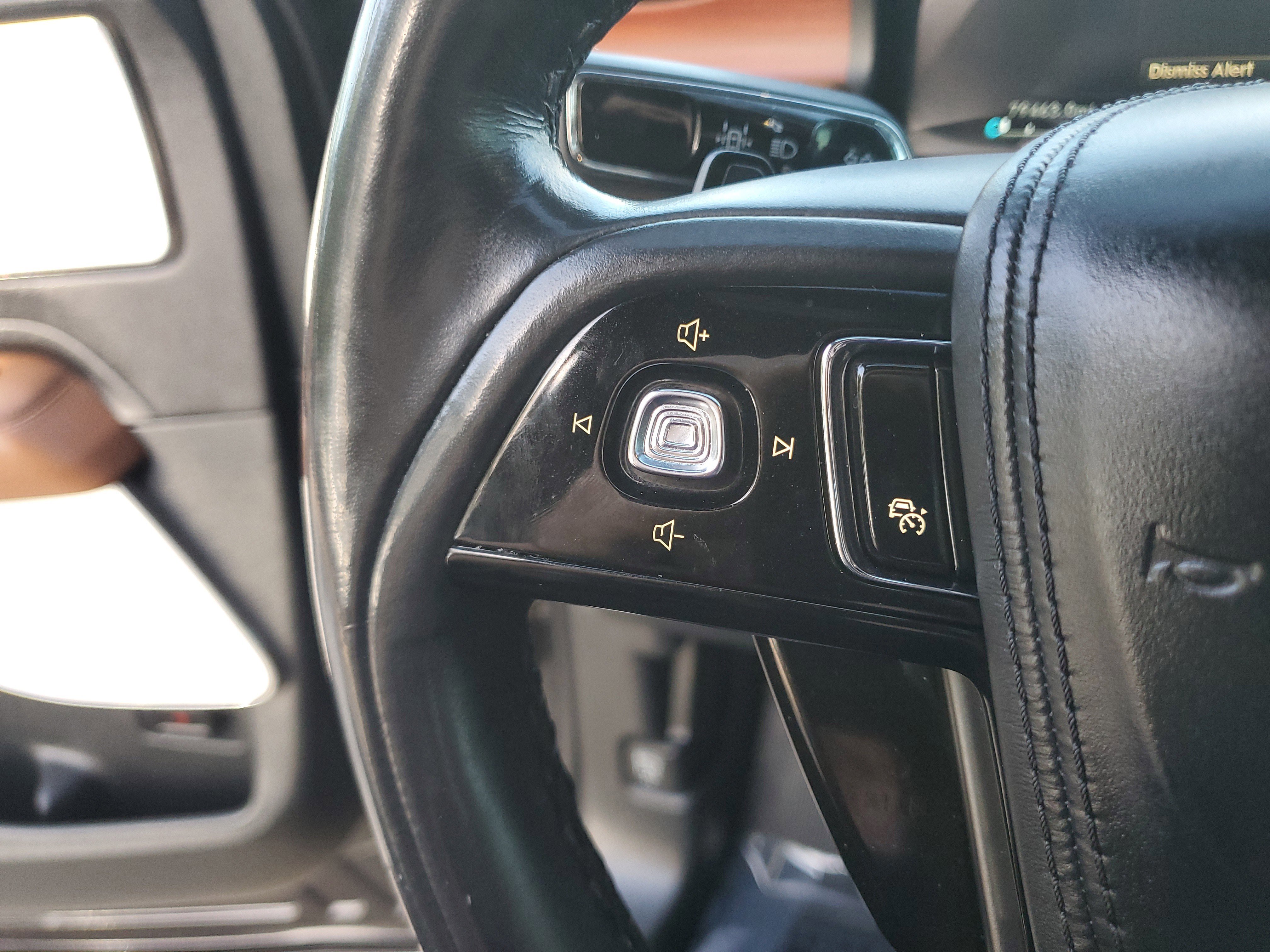 Used 2021 Lincoln Aviator Grand Touring w/ Equipment Group 302A image 28