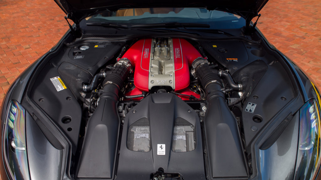 Used 2021 Ferrari 812 GTS RWD image 36
