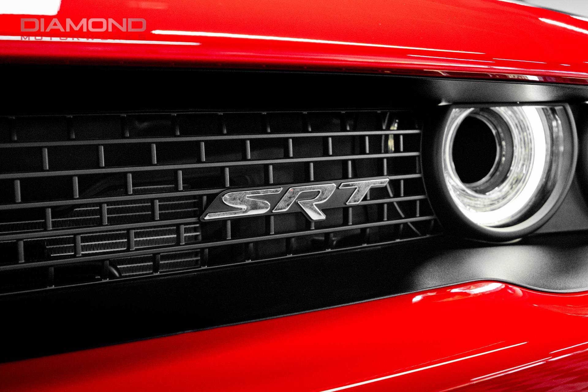 Used 2015 Dodge Challenger SRT Hellcat RWD image 46