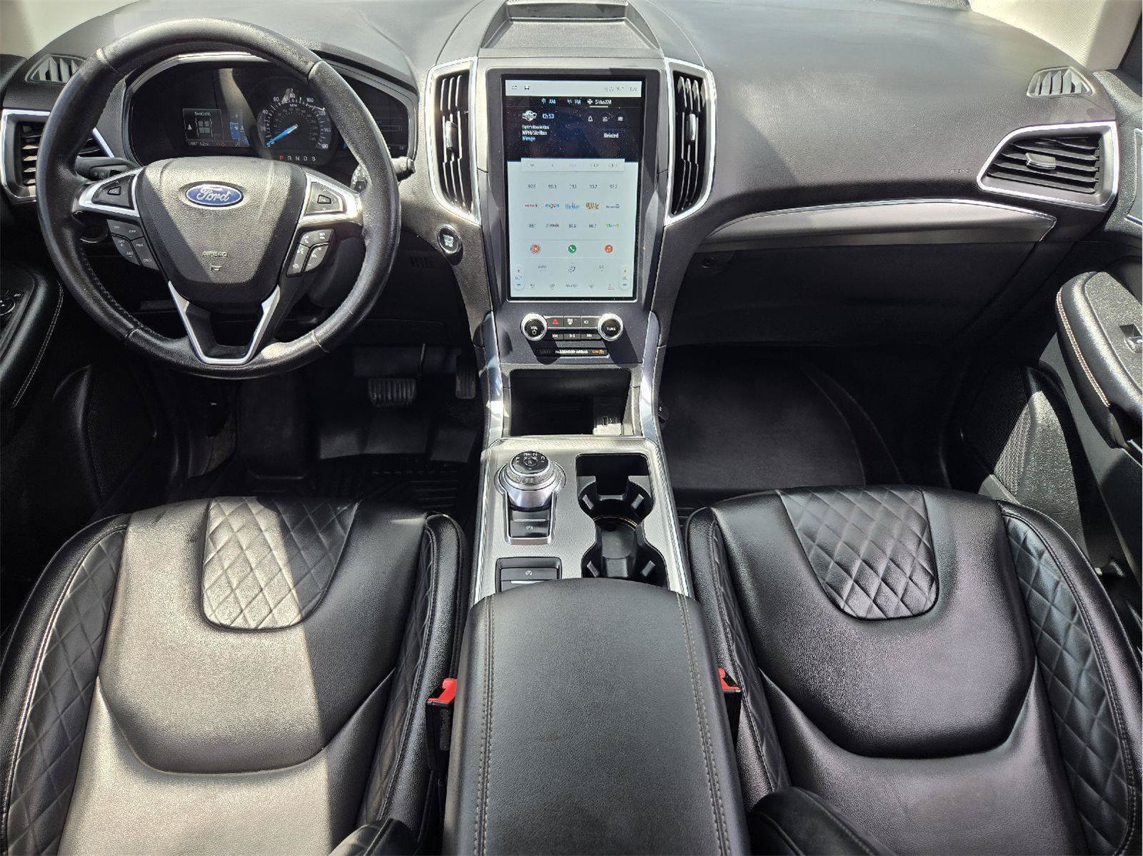 Used 2023 Ford Edge Titanium w/ Class II Trailer Tow Package AWD/4WD image 23