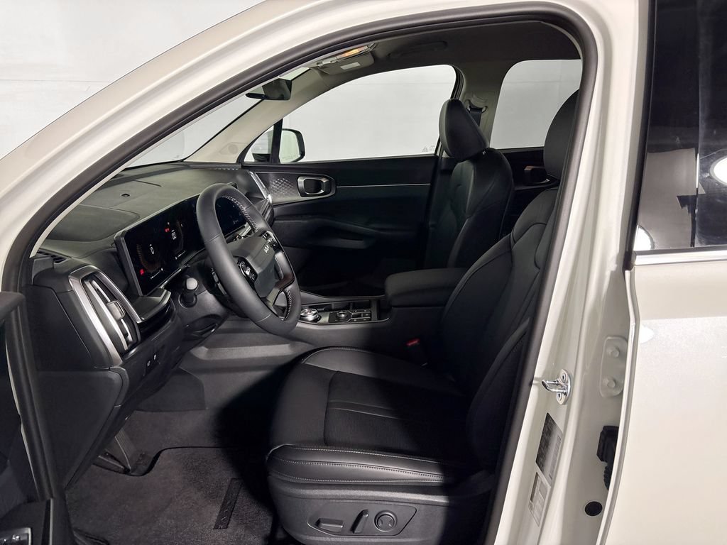 New 2026 Kia Sorento EX AWD/4WD image 11