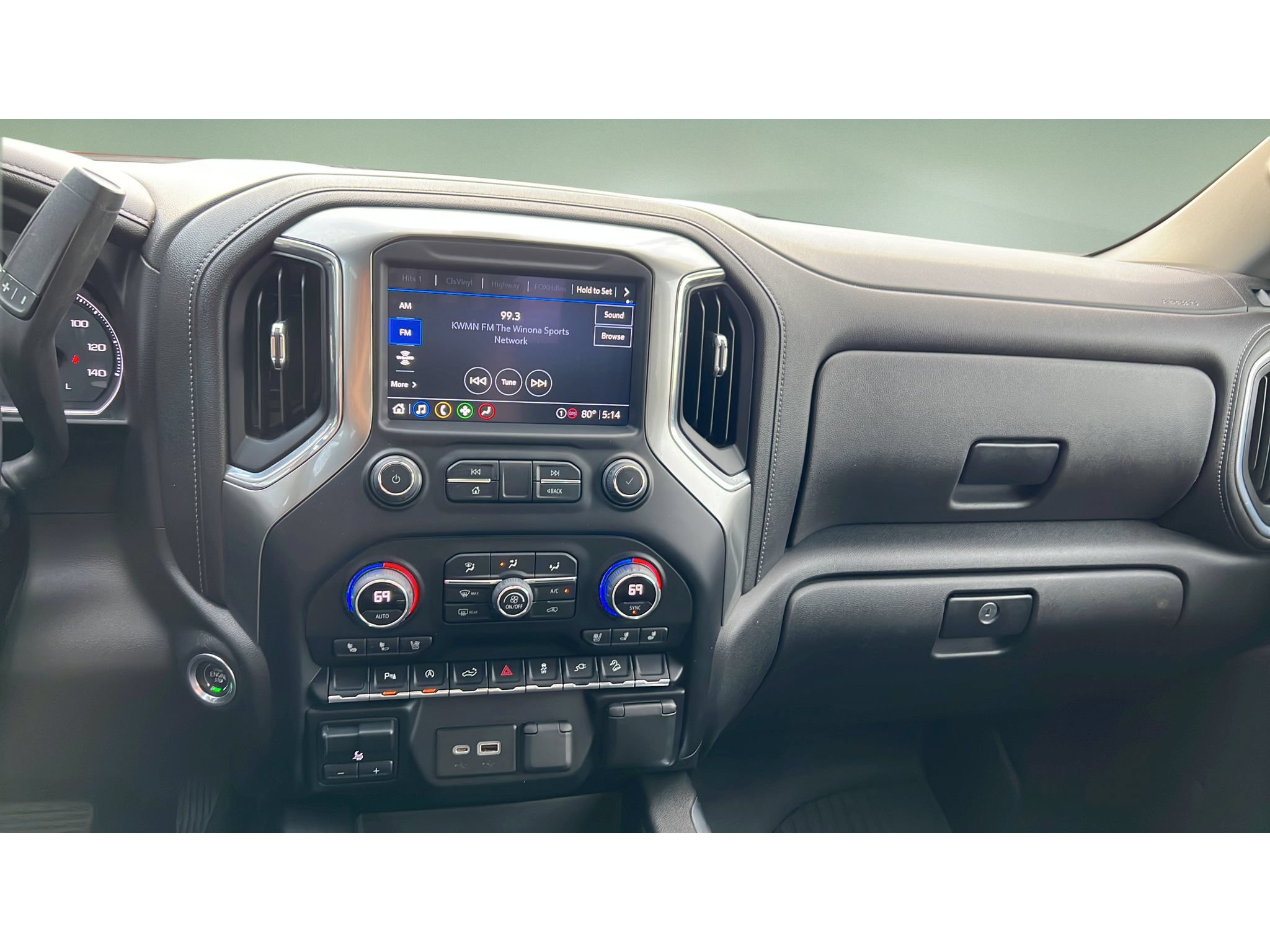 Certified 2021 Chevrolet Silverado 1500 LTZ AWD/4WD image 17