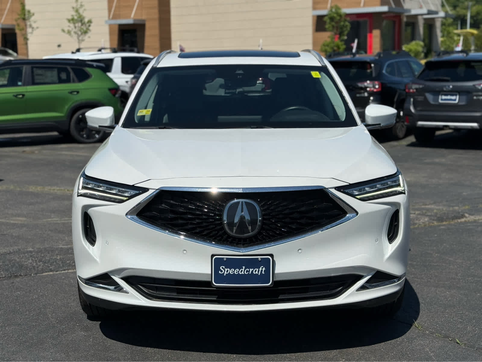 Used 2023 Acura MDX SH-AWD w/ Technology Package image 2
