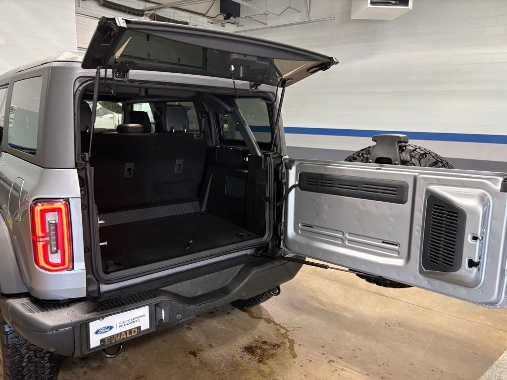 Certified 2024 Ford Bronco Badlands image 32