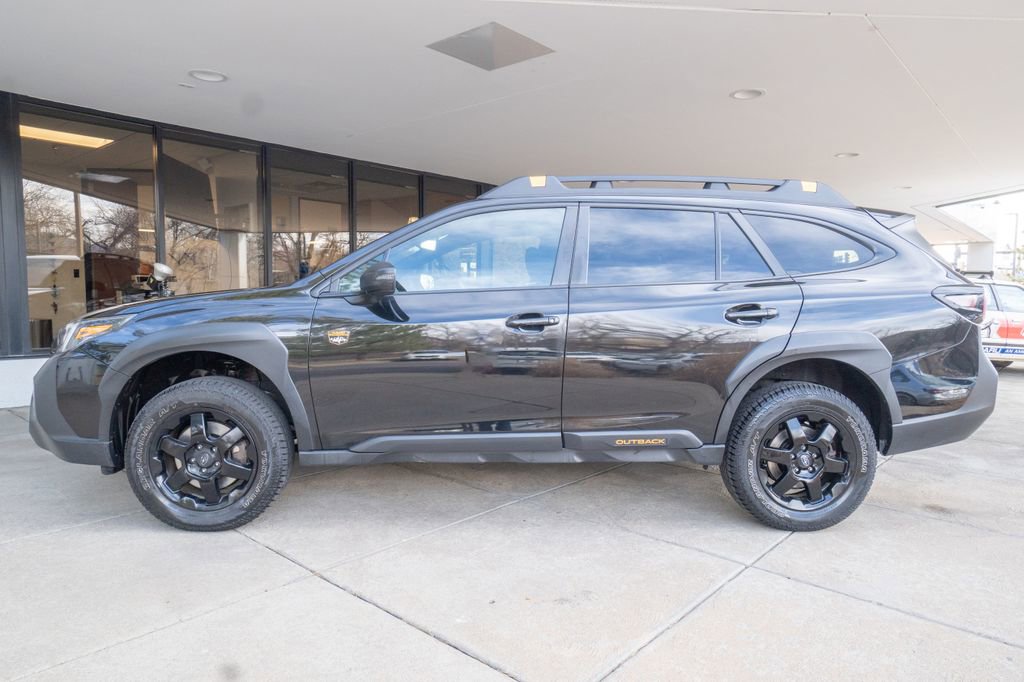 Used 2022 Subaru Outback Wilderness image 4