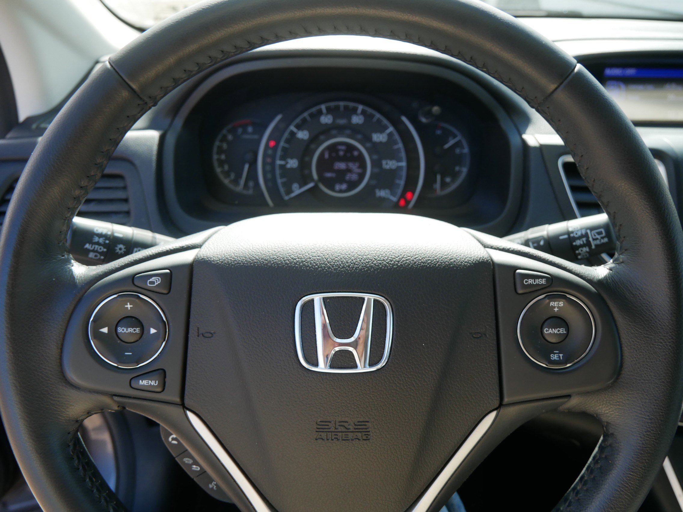 Used 2015 Honda CR-V EX-L image 25