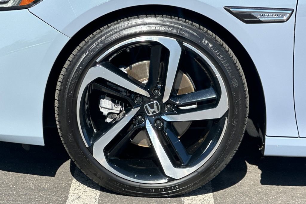 Used 2022 Honda Accord Sport image 25
