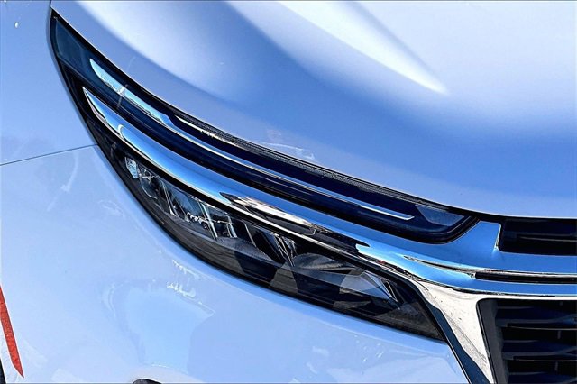 Used 2024 Chevrolet Equinox LT w/ LPO, Floor Liner Package image 32