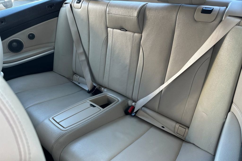 Used 2015 BMW 428i Convertible image 12