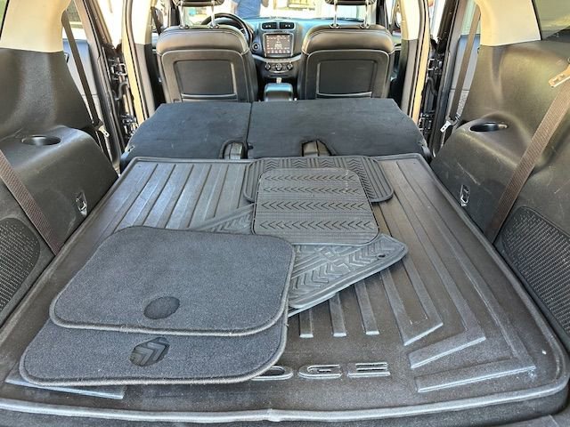 Used 2019 Dodge Journey Crossroad w/ Mopar All Weather Group image 22