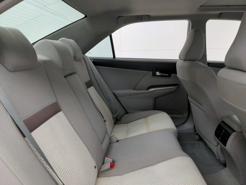 Used 2012 Toyota Camry XLE FWD image 38