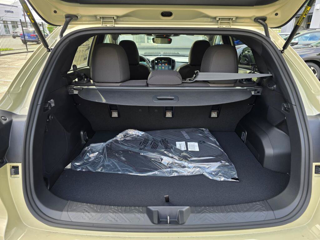 New 2026 Subaru Crosstrek 2.5i Sport w/ Crosstrek Mirror Package AWD/4WD image 16