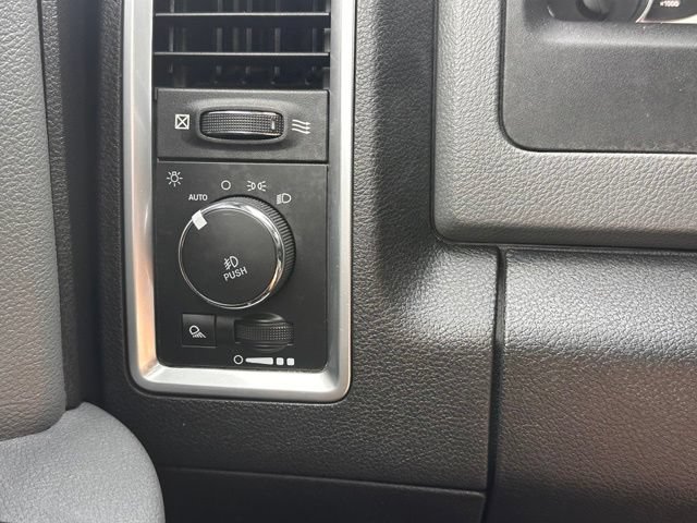 Used 2018 RAM 1500 Big Horn AWD/4WD image 18