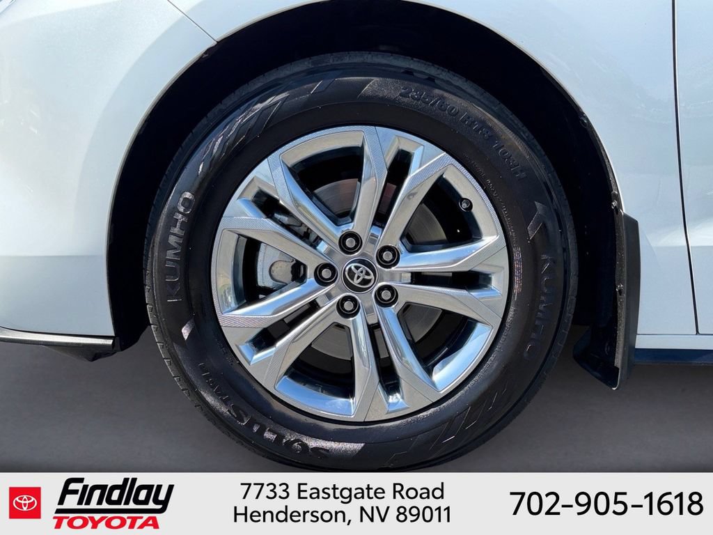 Certified 2024 Toyota Sienna Platinum AWD/4WD image 12