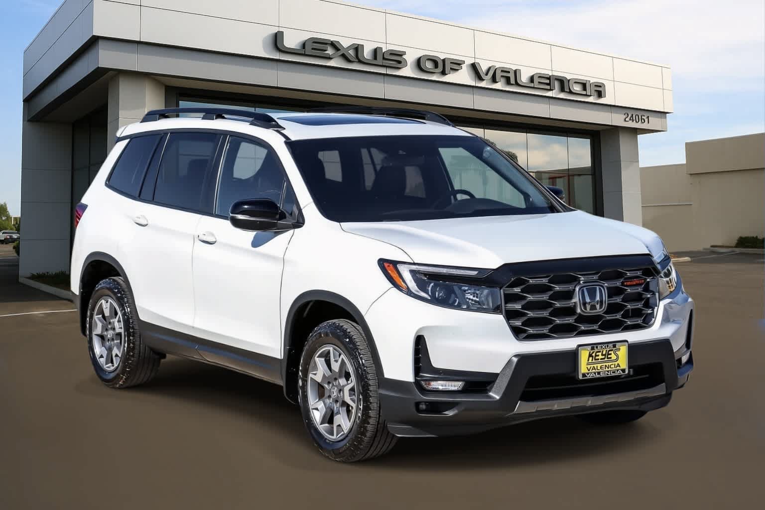 Used 2023 Honda Passport TrailSport image 5