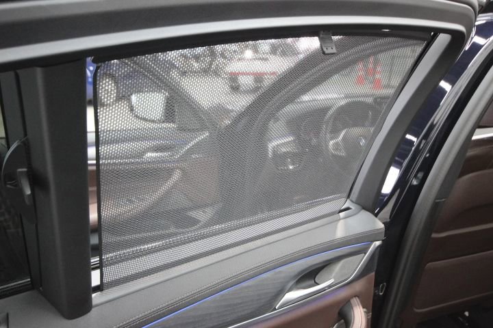 Used 2023 BMW M550i xDrive w/ Executive Package image 41