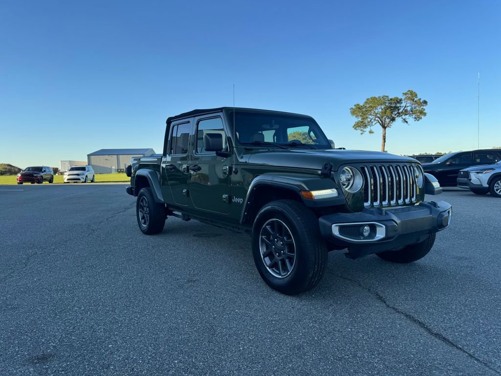 Used 2022 Jeep Gladiator Overland w/ LED Lighting Group image 7