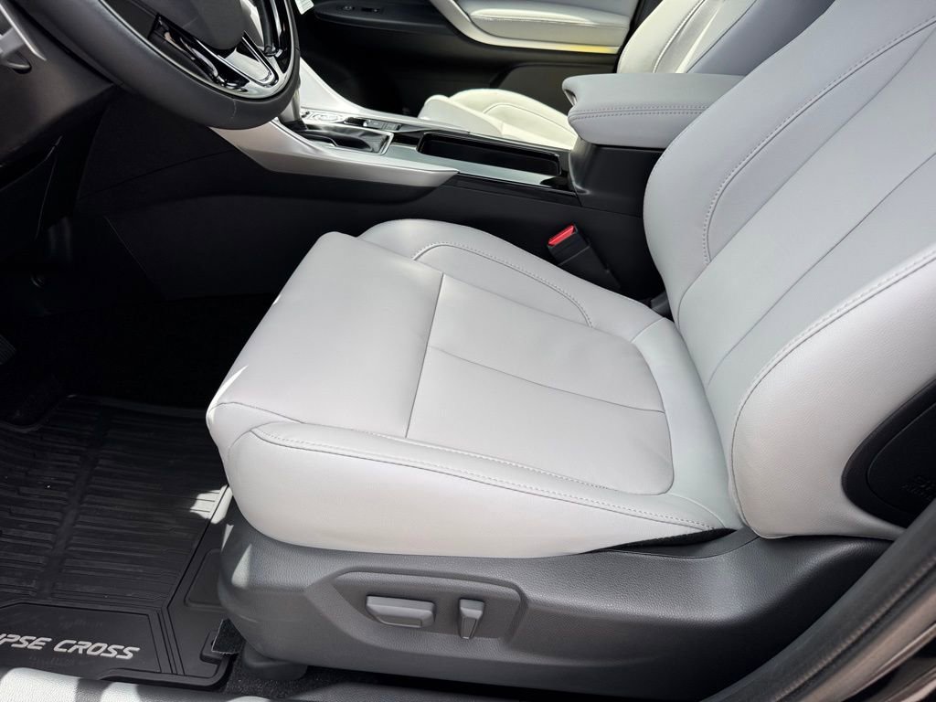 New 2025 Mitsubishi Eclipse Cross SEL image 28