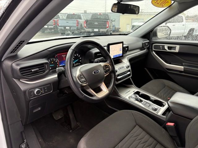 Used 2021 Ford Explorer XLT image 10