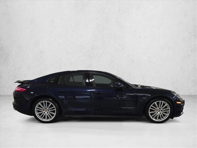Used 2018 Porsche Panamera 4 image 4