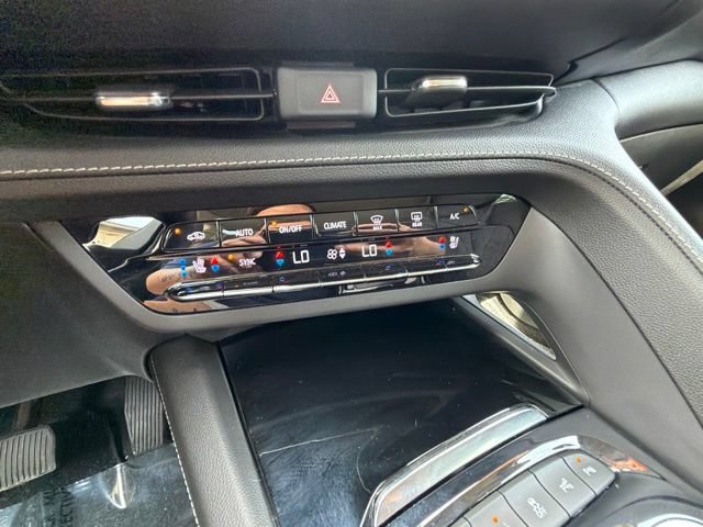 Used 2023 Buick Envision Avenir AWD/4WD image 24