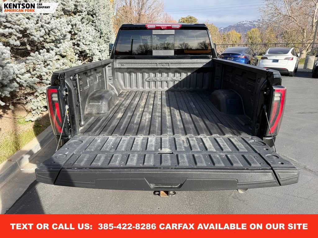 Used 2024 GMC Sierra 2500 AT4X image 40