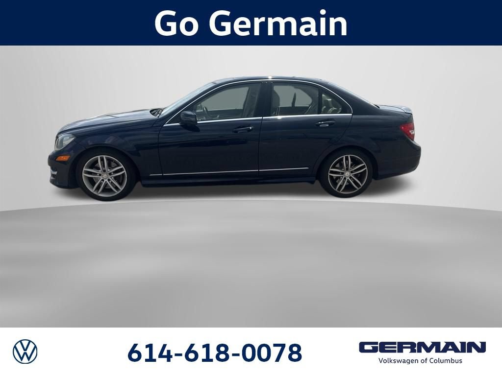 Used 2014 Mercedes-Benz C 300 4MATIC Sedan image 2
