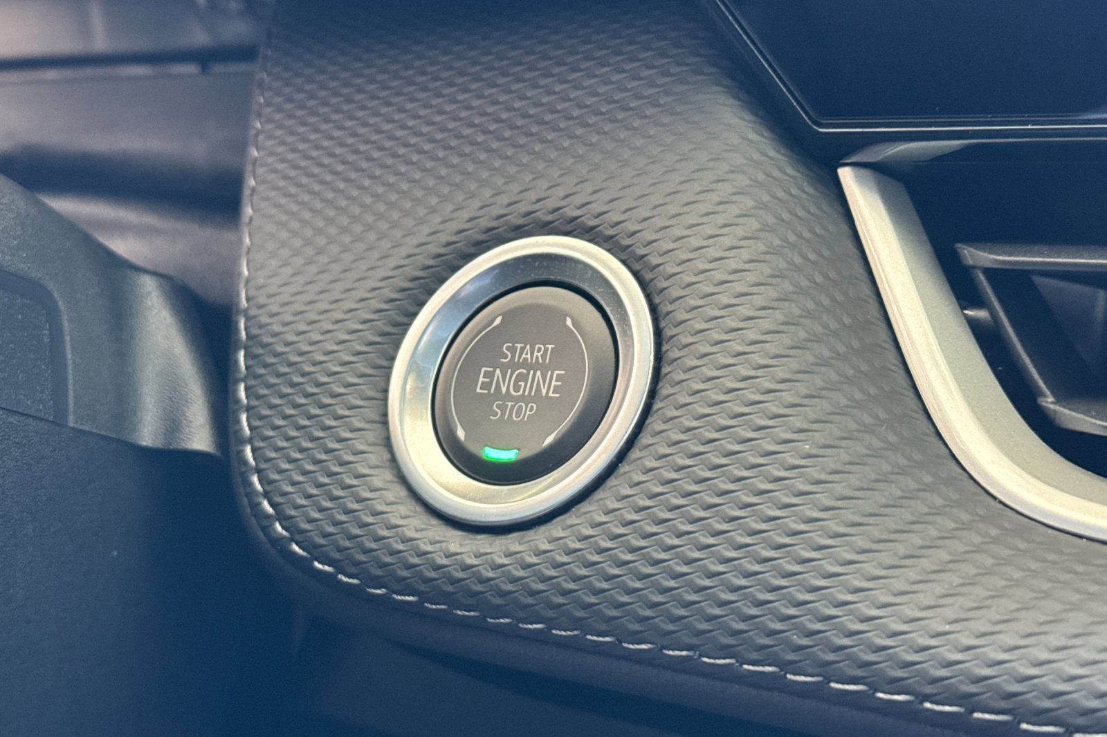 New 2025 Chevrolet Equinox LT image 23