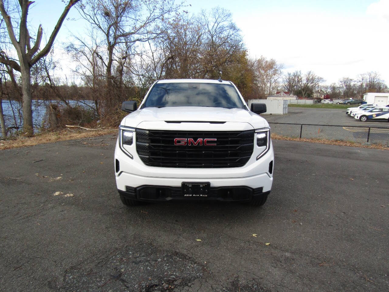 Used 2024 GMC Sierra 1500 Pro w/ Graphite Edition AWD/4WD image 48