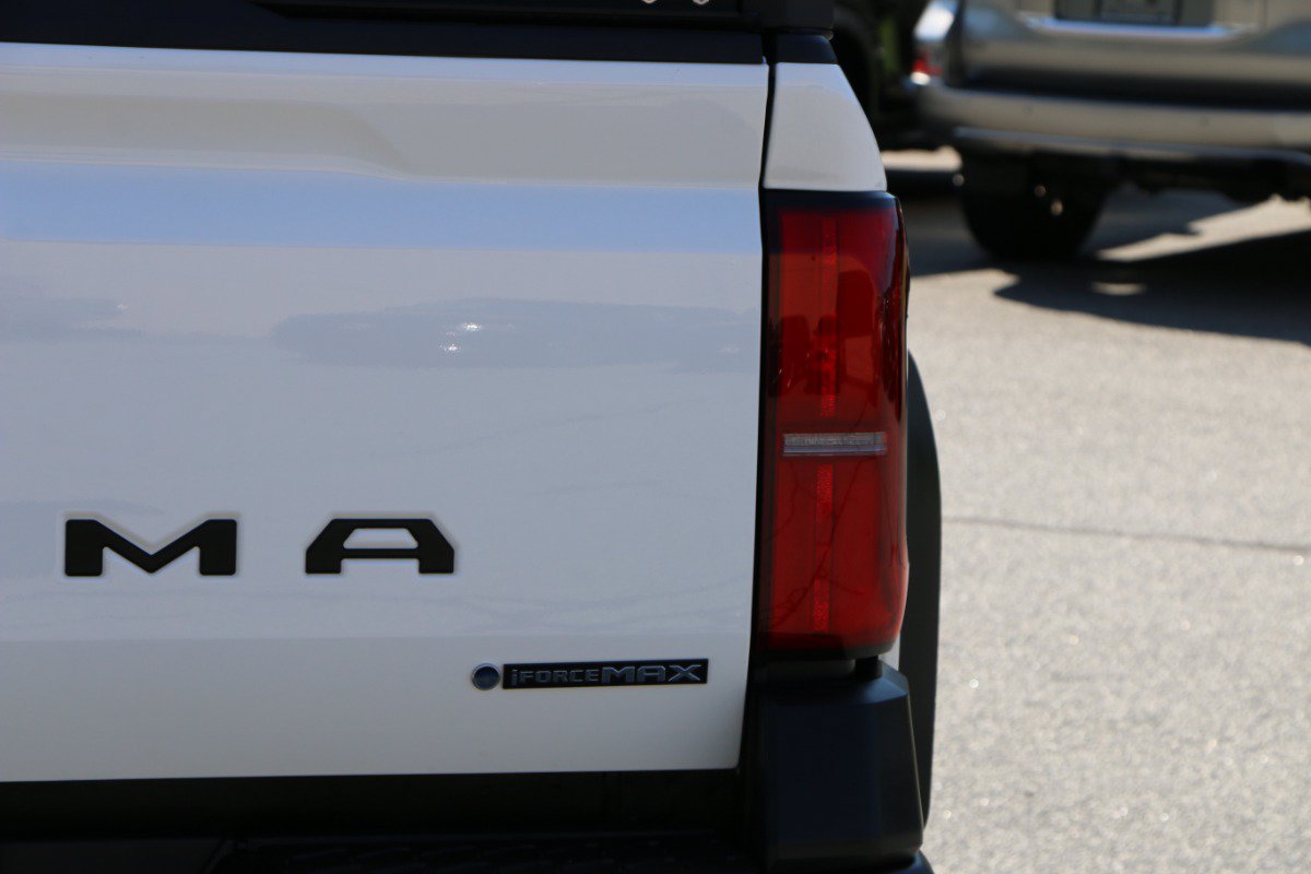 Used 2024 Toyota Tacoma 4x4 Double Cab Hybrid image 7