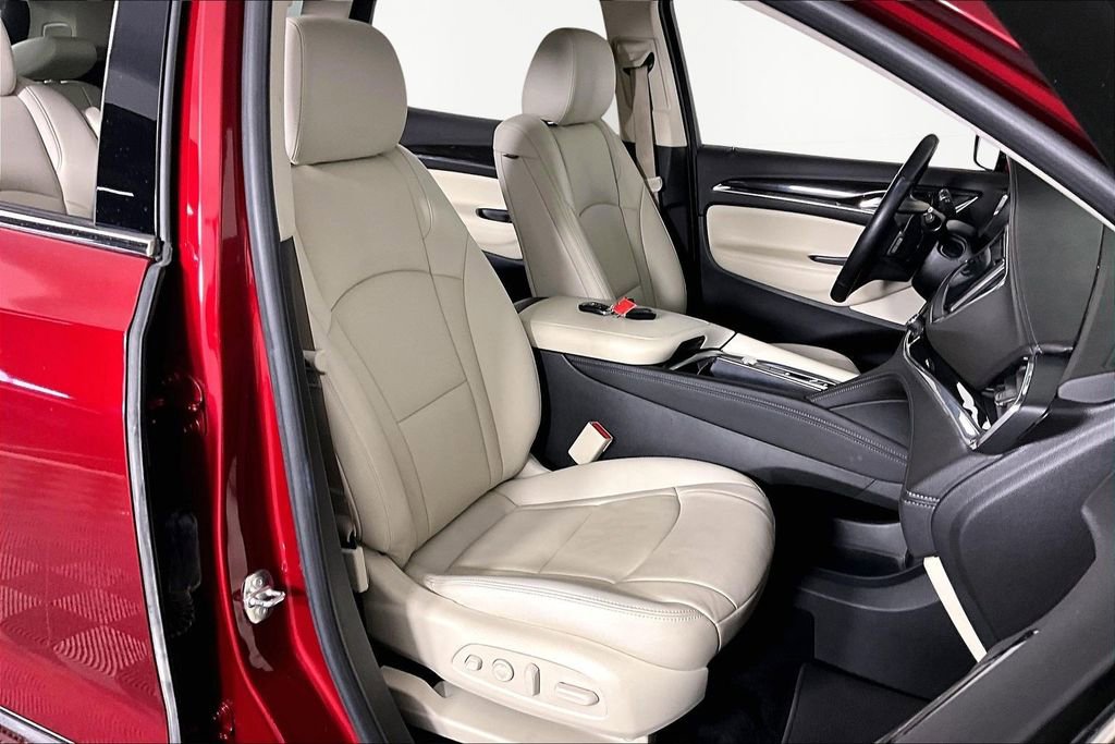 Used 2023 Buick Enclave Premium AWD/4WD image 30